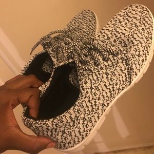 White Spotted Running Shoes